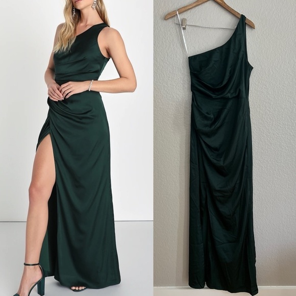 NWOT Dreaming of Elegance Emerald Satin One-Shoulder Maxi Dress - Picture 1 of 8